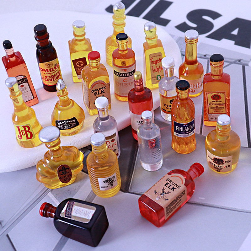 Baby Kitchen Food - 10pcs Miniature Dollhouse Bottle of Water